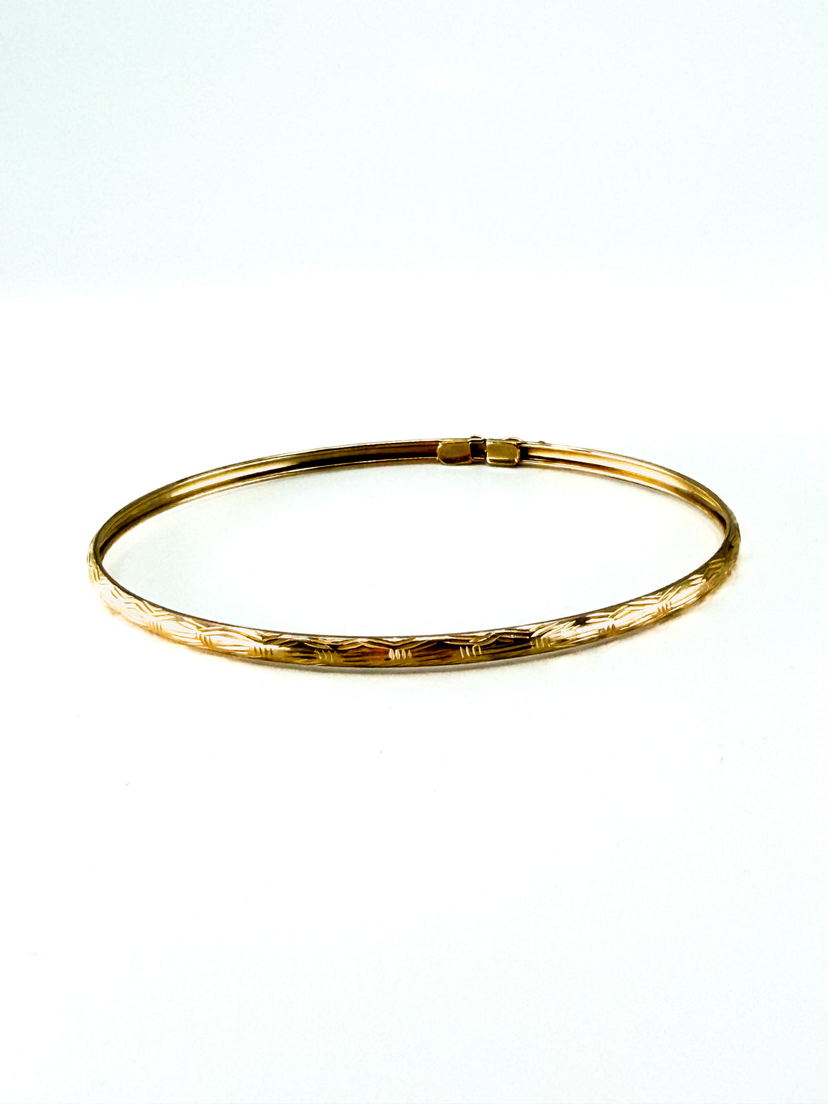 Vintage 10k gold thin bangle bracelet