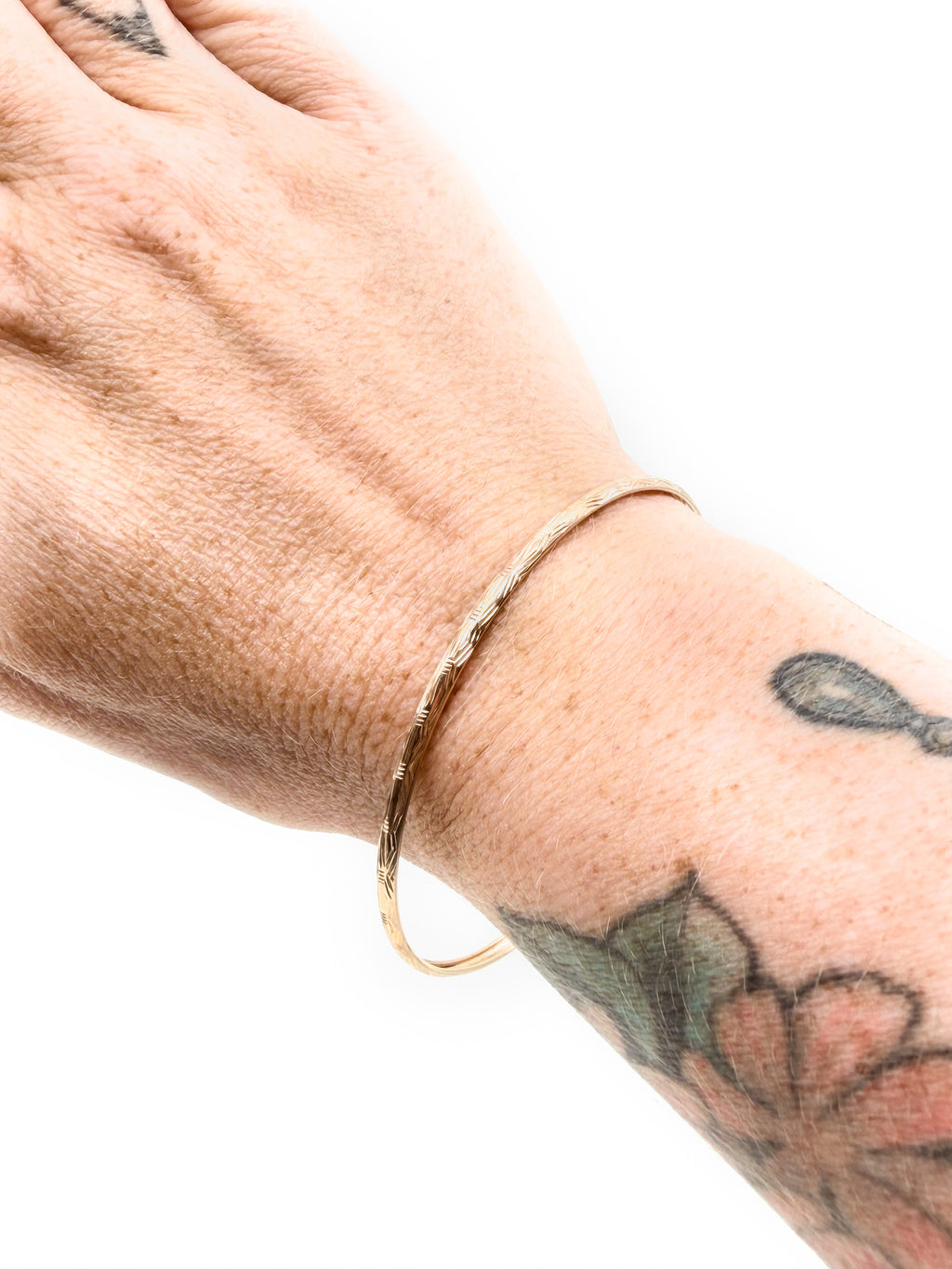 Vintage 10k gold thin bangle bracelet
