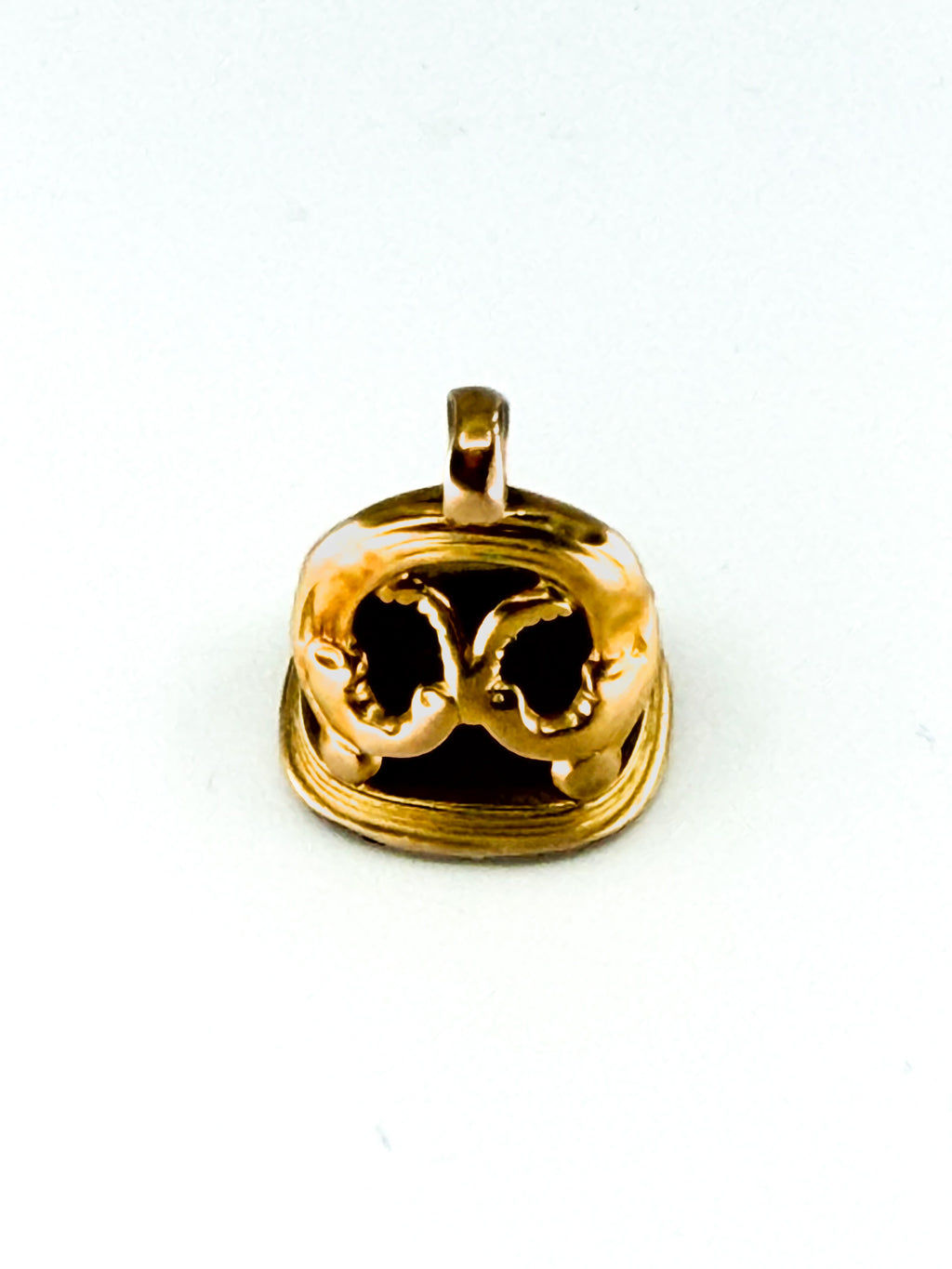 Victorian 9k gold fob pendant with carnelian bottom