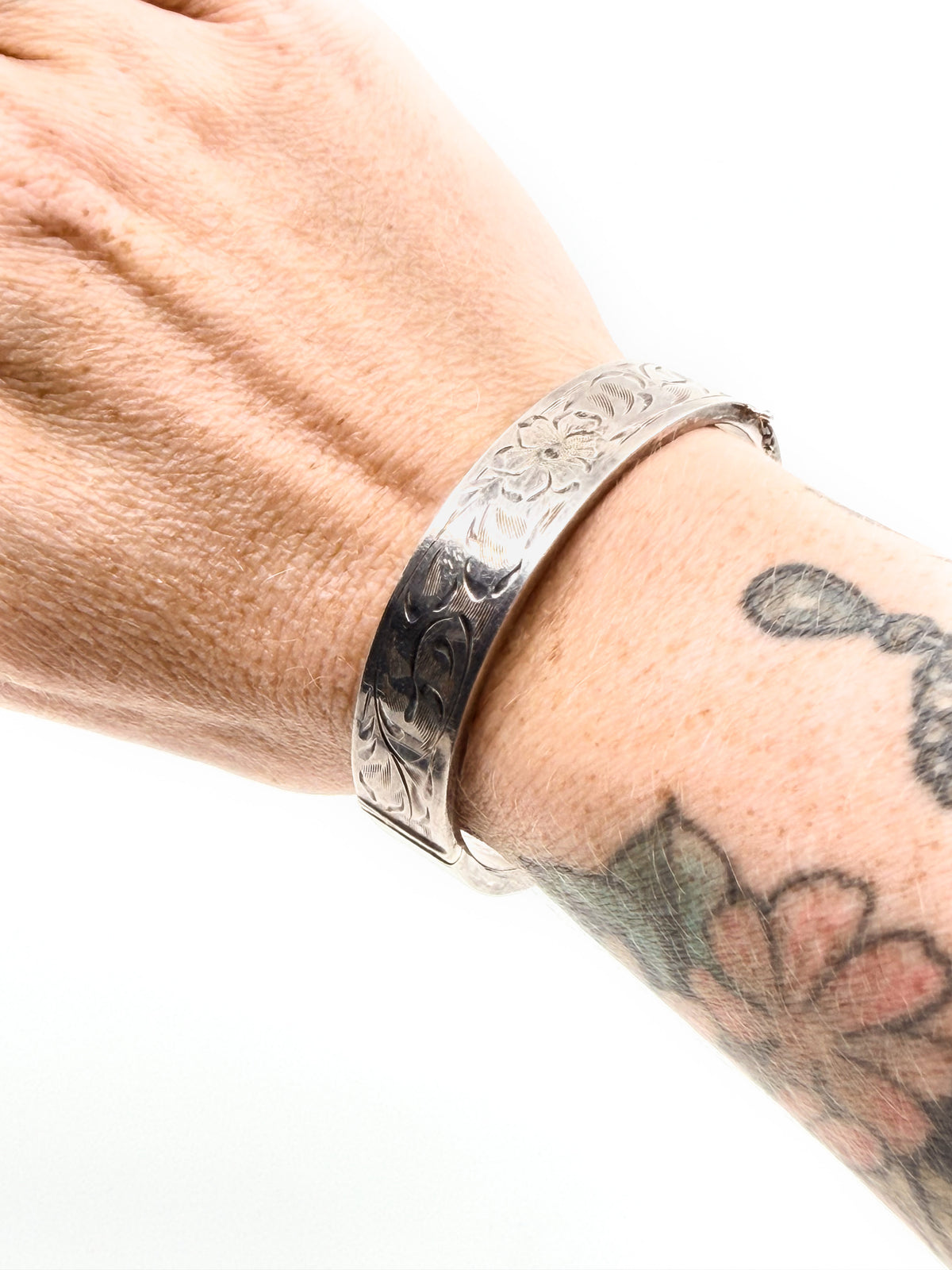 Vintage sterling silver etched floral cuff bracelet
