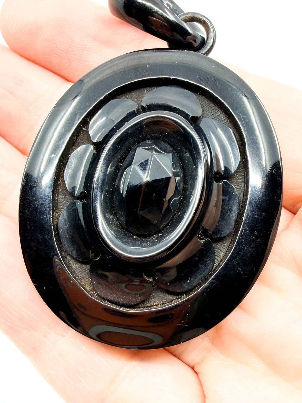 Victorian large carved Whitby jet portrait pendant