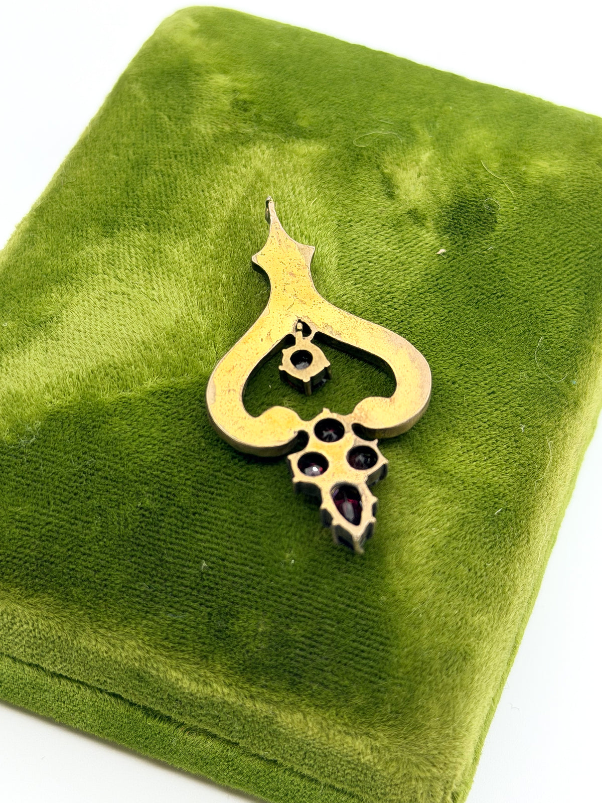 Antique Edwardian bohemian garnet pendant