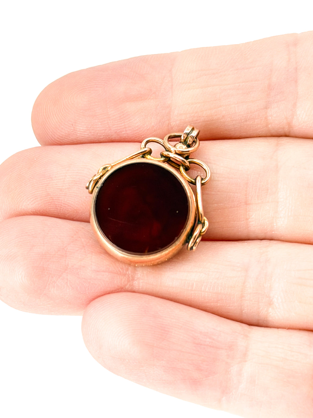 Victorian 9k gold bloodstone and carnelian spinner fob