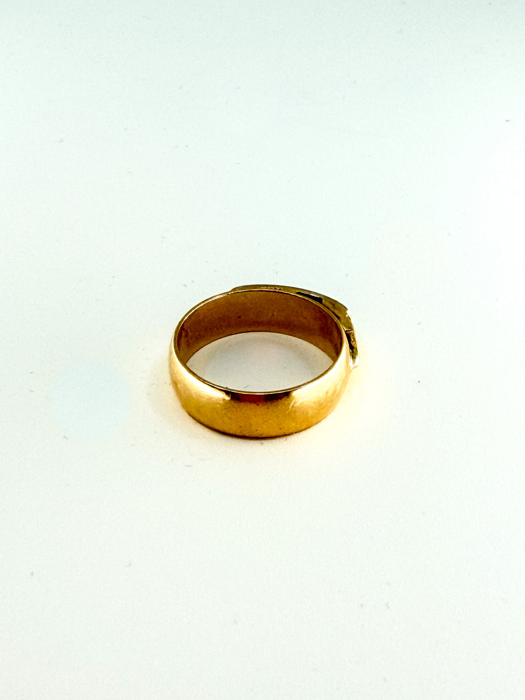 Vintage 14k gold and diamond thick band ring