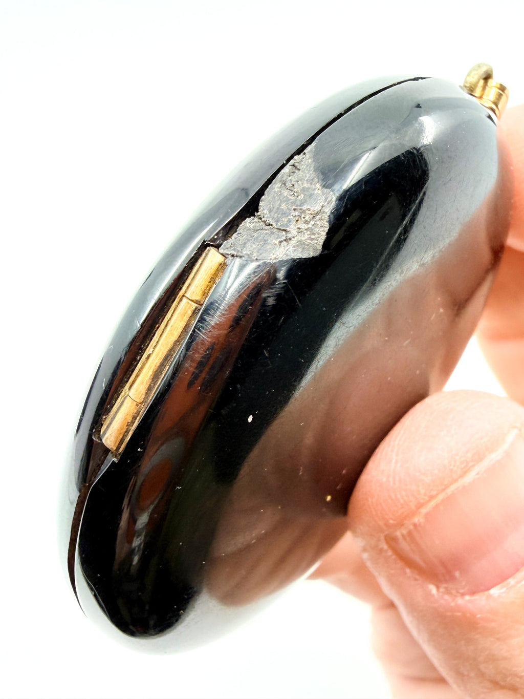 Victorian Whitby jet mourning locket with photo portrait and 14k bail